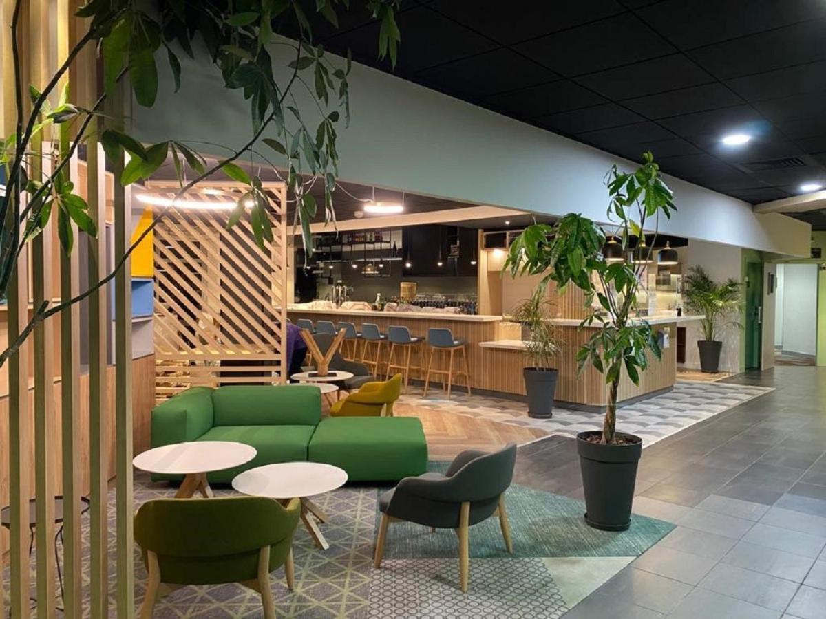 Holiday Inn Clermont Ferrand Centre By Ihg Clermont-Ferrand Exterior foto