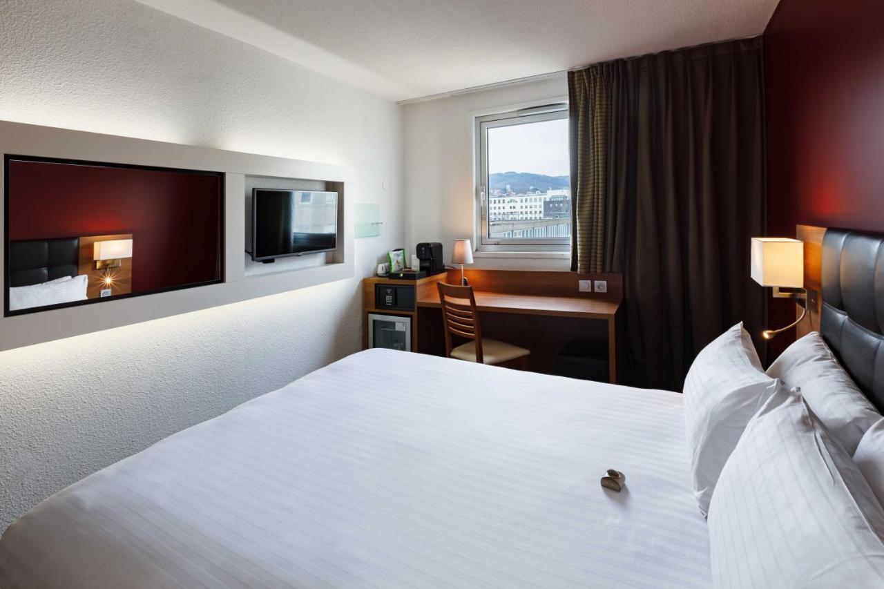 Holiday Inn Clermont Ferrand Centre By Ihg Clermont-Ferrand Exterior foto